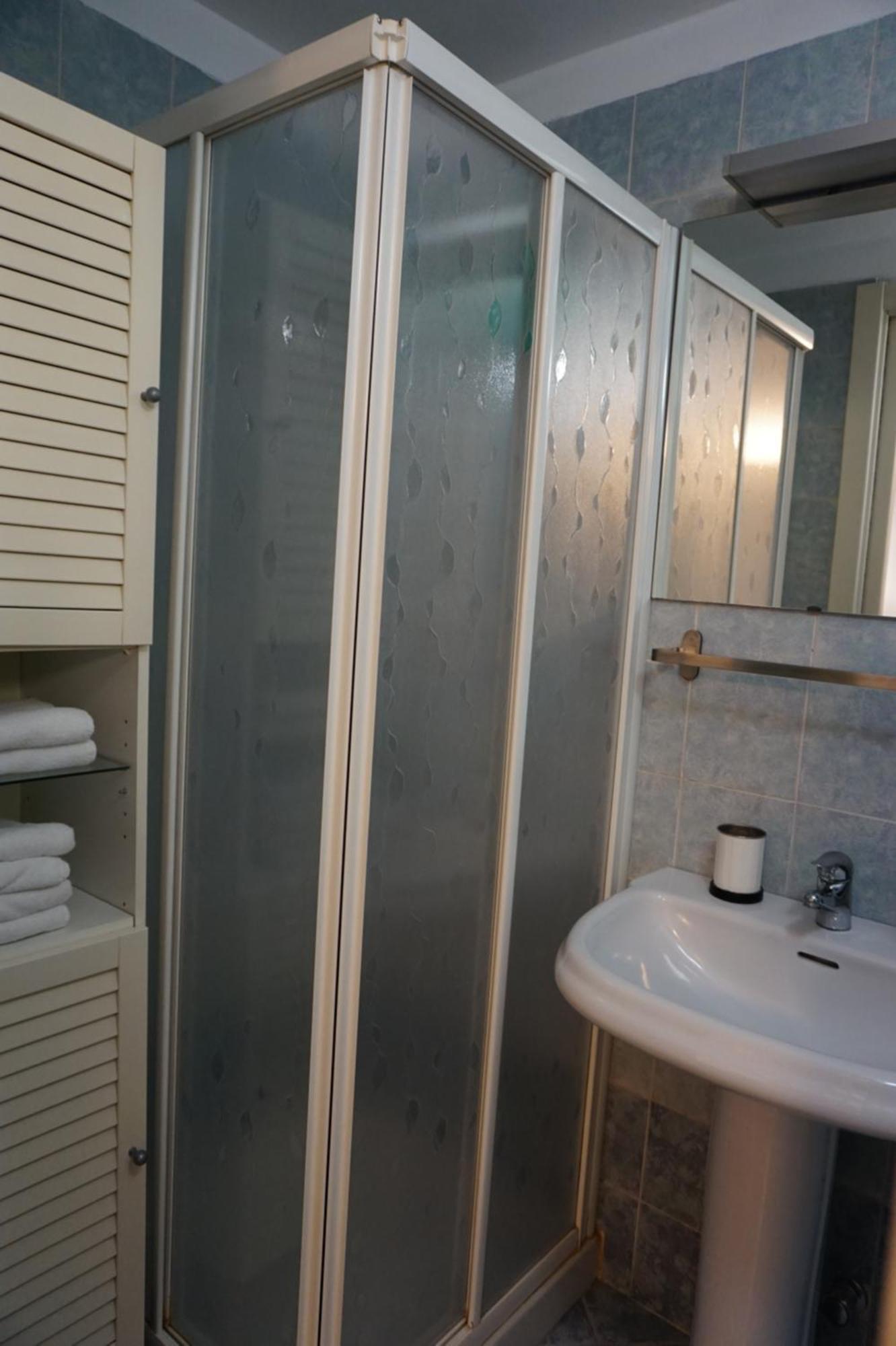Studio Apartment Vicolo Lavandai Milan Ruang foto